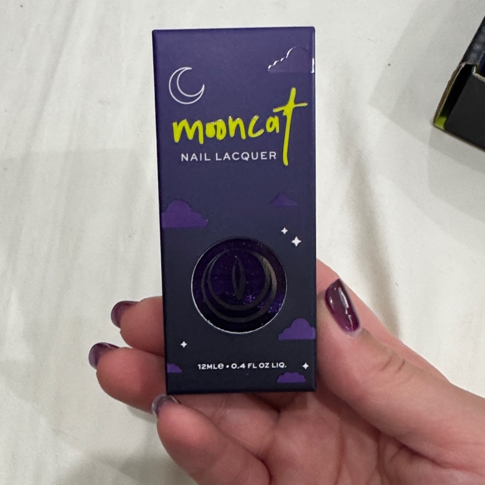 Mooncat Nail Lacquer in Port 6666